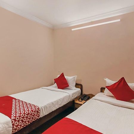 Oyo 23191 Flagship Hotel Raj Madan Ameerpet 하이데라바드 외부 사진