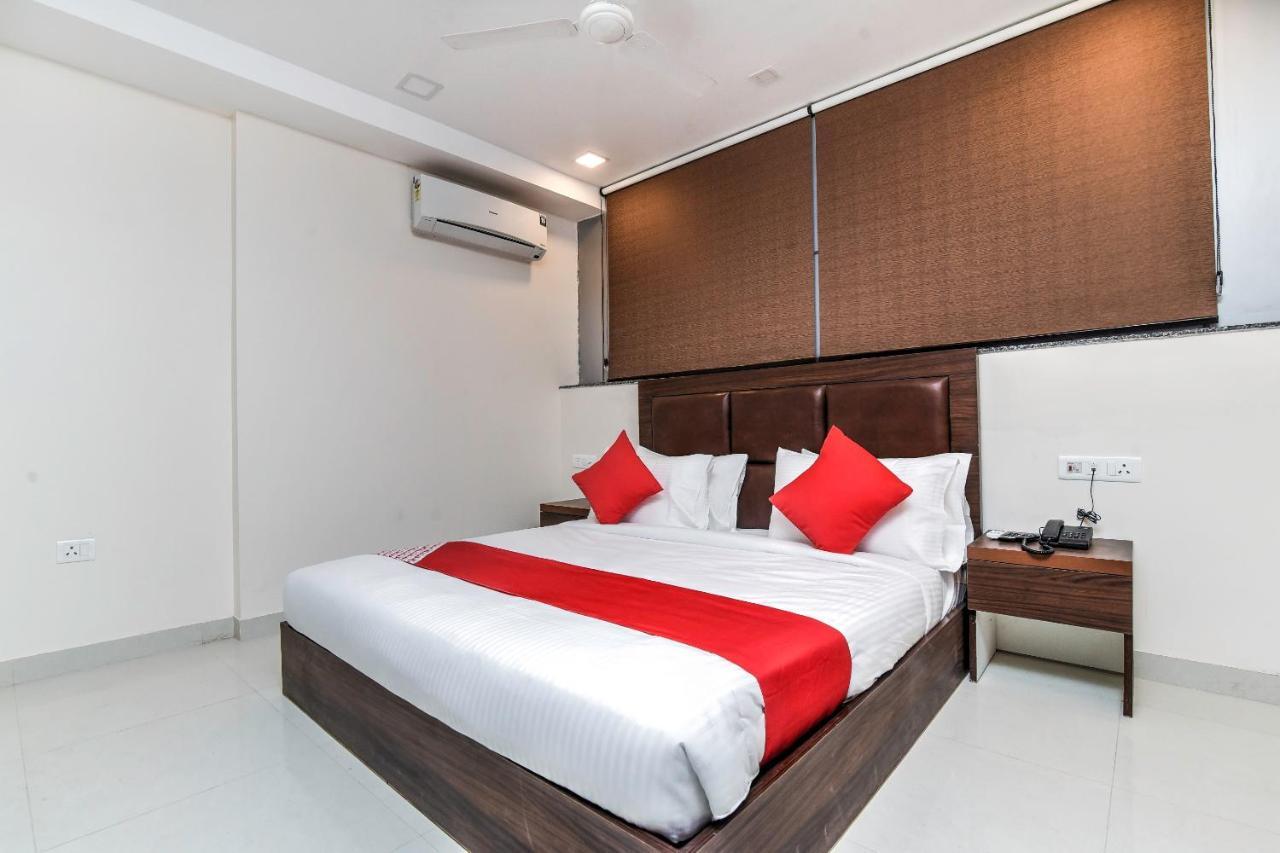Oyo 23191 Flagship Hotel Raj Madan Ameerpet 하이데라바드 외부 사진