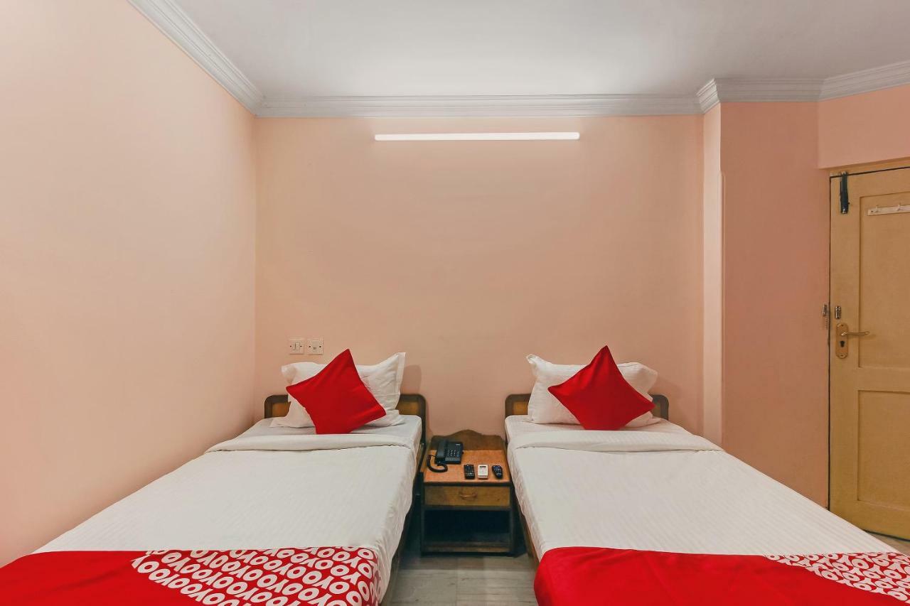 Oyo 23191 Flagship Hotel Raj Madan Ameerpet 하이데라바드 외부 사진